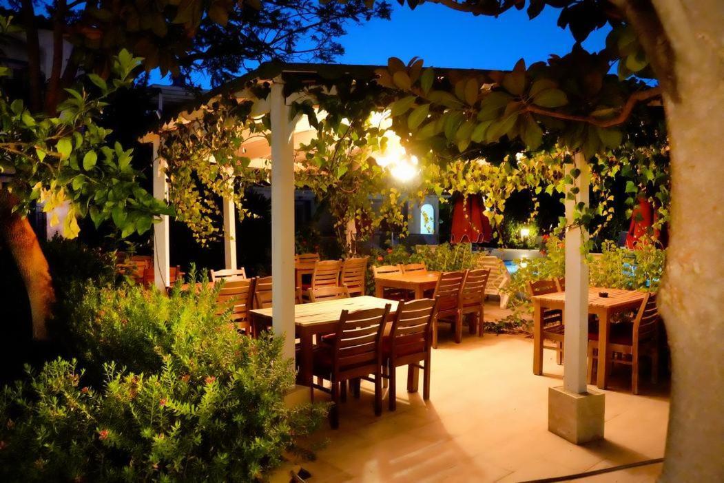 Villa Nergis Bitez Esterno foto