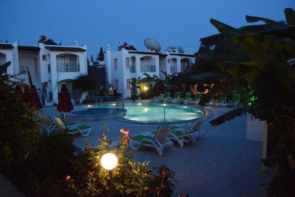 Villa Nergis Bitez Esterno foto